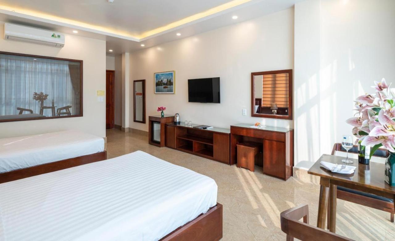 Aroma Cat Ba Sea View Hotel Chan Chau Exterior foto