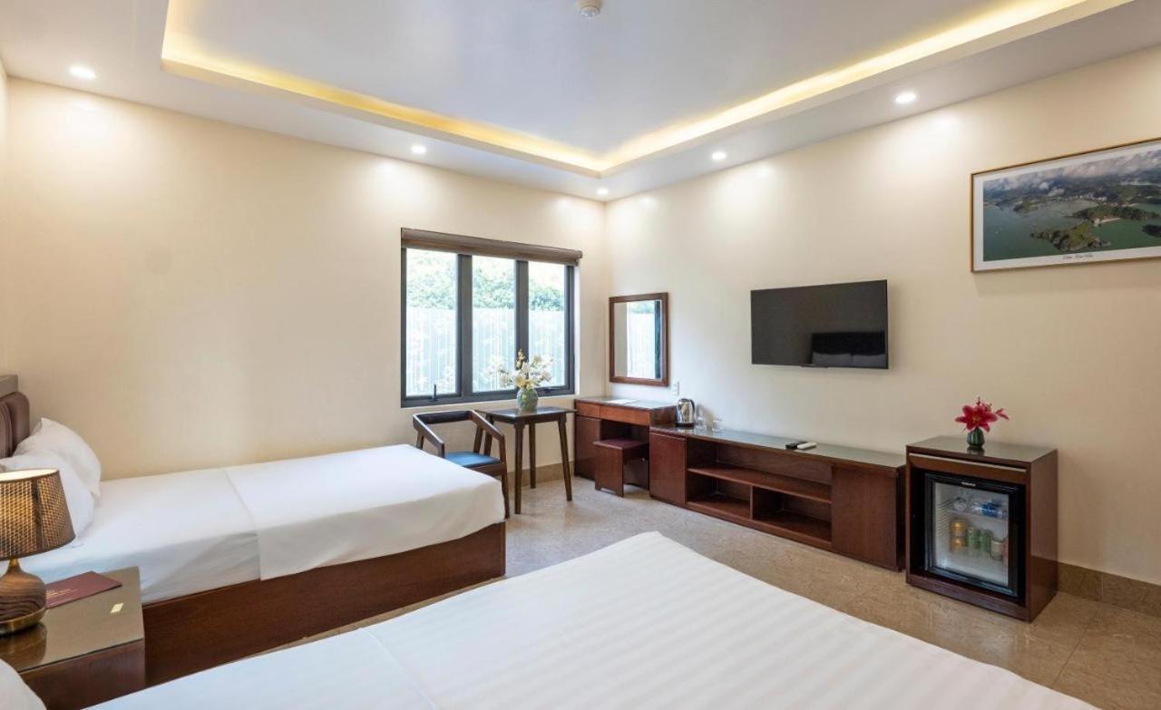 Aroma Cat Ba Sea View Hotel Chan Chau Exterior foto